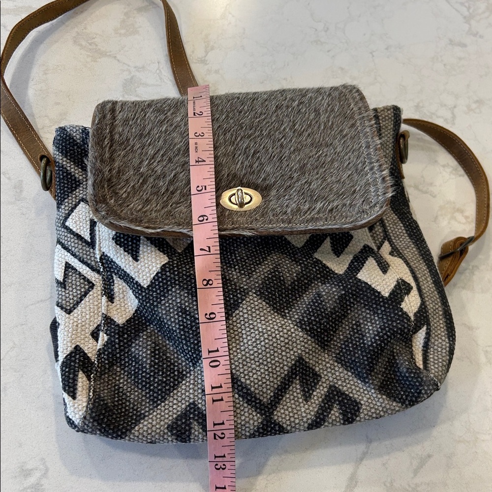 Myra Bag Stormy Love Convertible Backpack Shoulder Crossbody Bag Boho‎ Festival - Picture 13 of 16